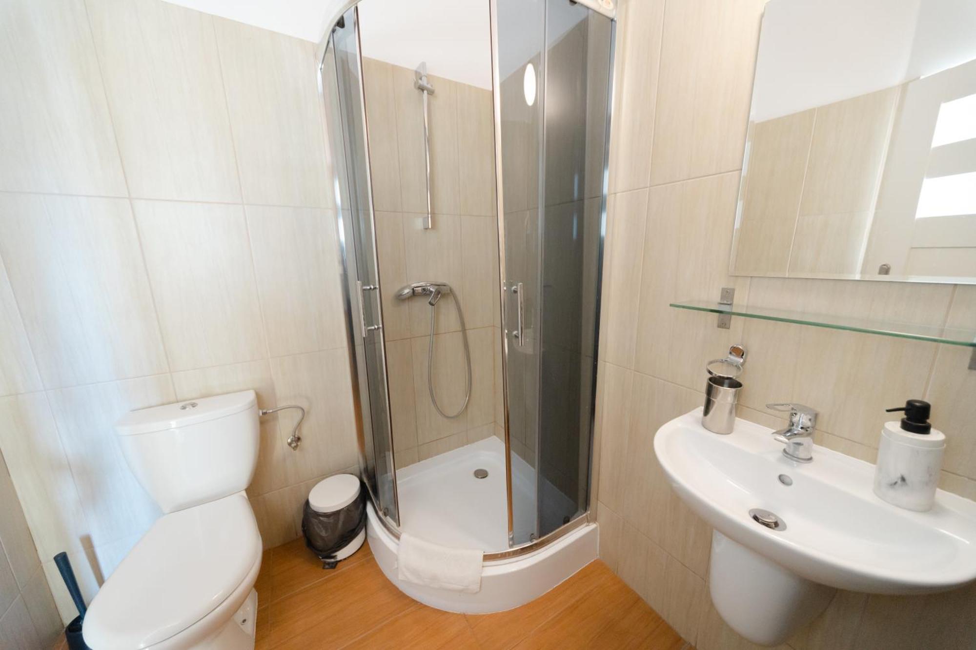Sloneczna Hotell Sierakow  Exteriör bild