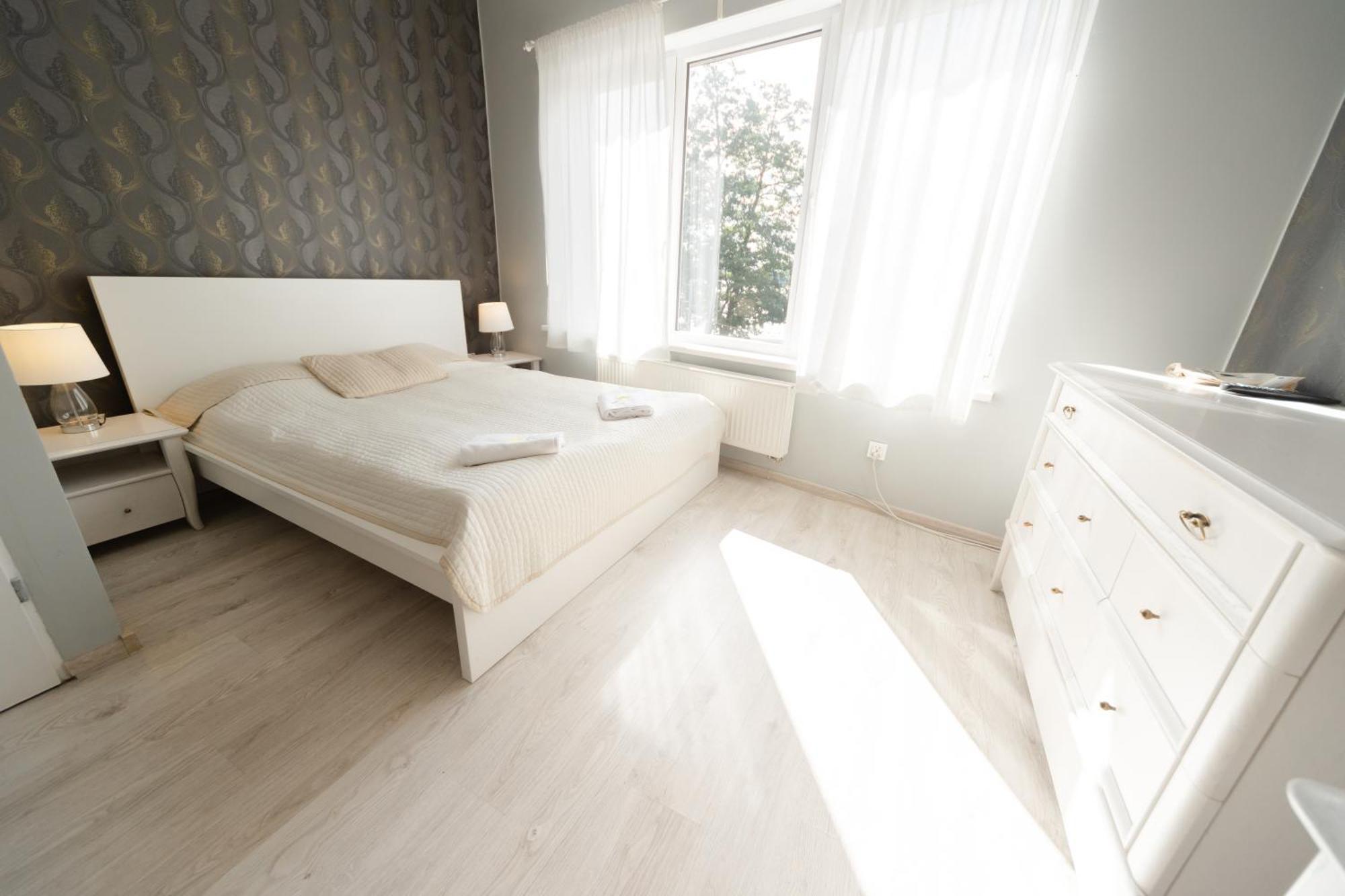 Sloneczna Hotell Sierakow  Exteriör bild
